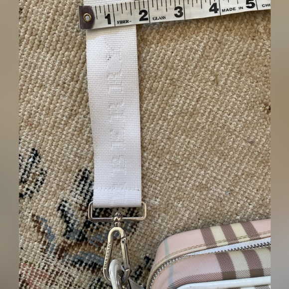 BURBERRY Pink NOVA CHECK Camera/Crossbody Bag(6”x8”)w/removeable LOGO Strap🔥EUC - Picture 13 of 17